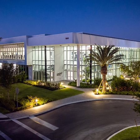 Innovation Hotel Naples Park Exterior foto
